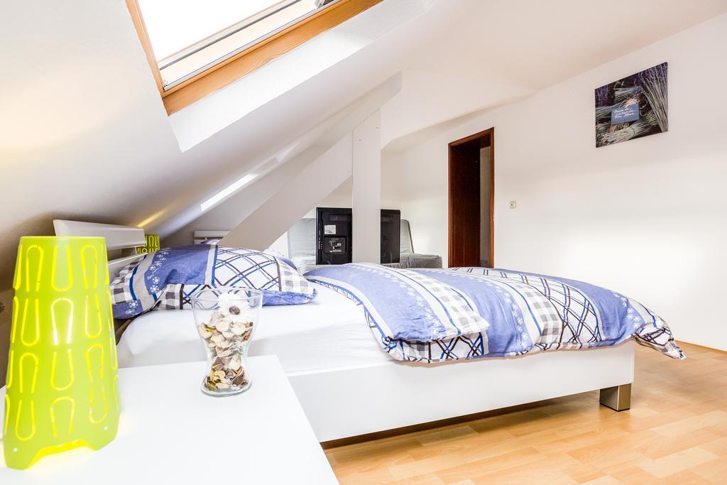 Apartments Moenchengladbach Room photo